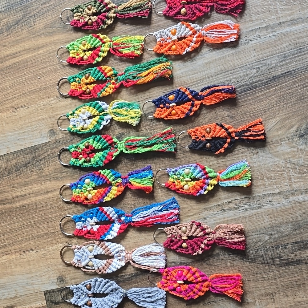 Handmade Macrame Owl Keychains(1)